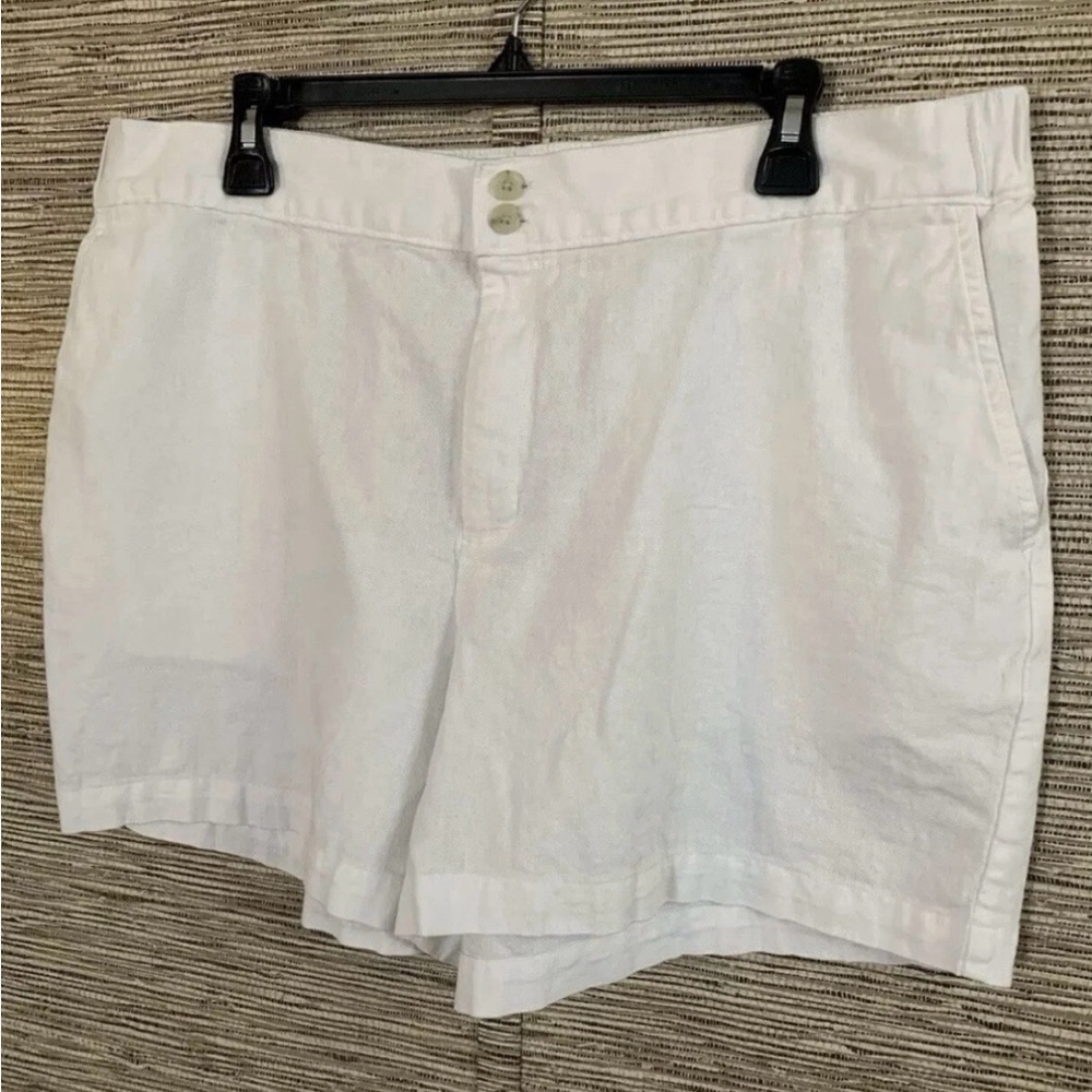 Liz Claiborne Shorts Women’s Size 18 High Waist Linen Blend Ivory White Elastic